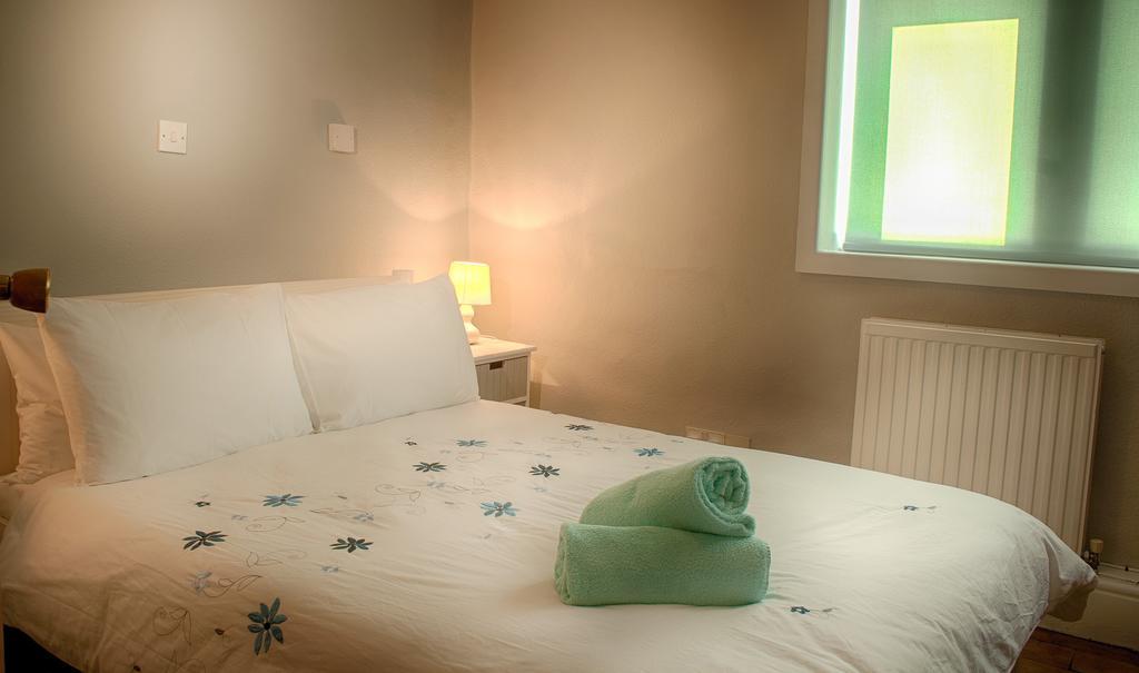 The Red Lion Inn Purmerend Extérieur photo
